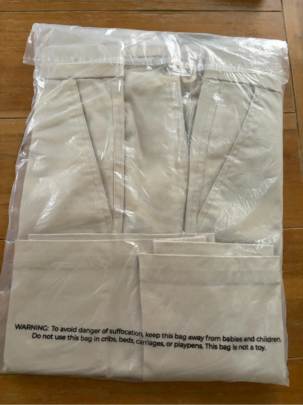 YES FRIENDS Classic Chino Shorts